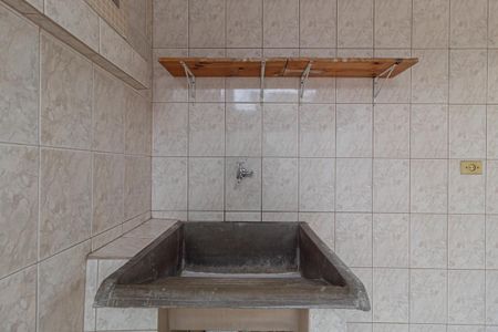 Casa para alugar com 55m², 1 quarto e sem vagaÁrea de Serviço