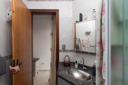 Casa à venda com 111m², 2 quartos e 1 vagaBanheiro da Suíte 2