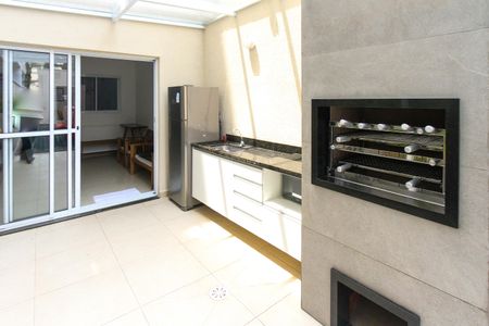 Apartamento para alugar com 50m², 2 quartos e 1 vagaÁrea comum - Churrasqueira