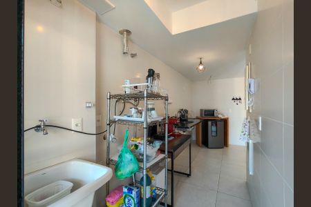 Apartamento à venda com 72m², 2 quartos e 1 vagaCozinha e Área de Serviço