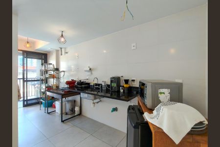 Apartamento à venda com 72m², 2 quartos e 1 vagaCozinha e Área de Serviço