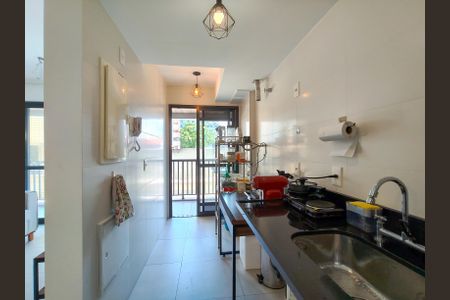 Apartamento à venda com 72m², 2 quartos e 1 vagaCozinha e Área de Serviço