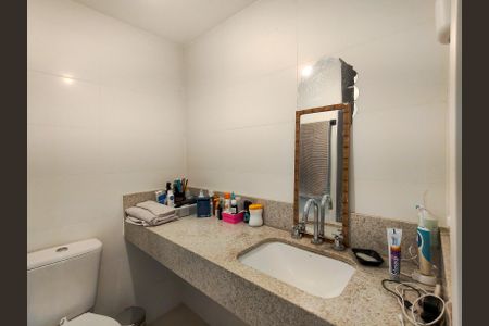 Apartamento à venda com 72m², 2 quartos e 1 vagaBanheiro da Suíte