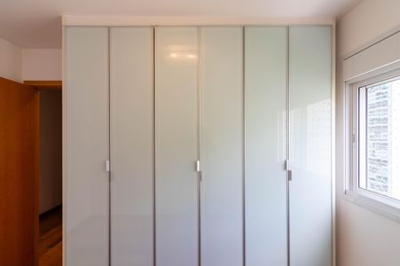 Apartamento para alugar com 129m², 3 quartos e 3 vagasQuarto