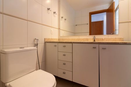 Apartamento para alugar com 129m², 3 quartos e 3 vagasBanheiro da Suíte 2
