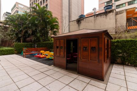 Apartamento para alugar com 129m², 3 quartos e 3 vagasÁrea comum - Playground