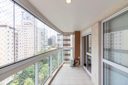 Apartamento para alugar com 129m², 3 quartos e 3 vagasVaranda