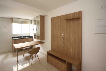 Sala de apartamento para alugar com 2 quartos, 36m² em Cidade Mãe do Céu, São Paulo