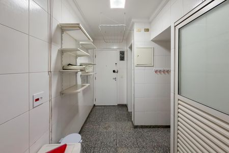 Apartamento para alugar com 125m², 3 quartos e 2 vagas Apartamento para alugar com 125m², 3 quartos e 2 vagasÁrea de Serviço