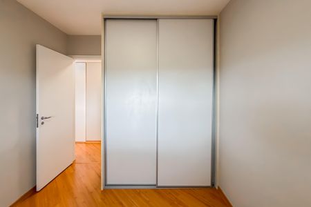 Apartamento para alugar com 125m², 3 quartos e 2 vagas Apartamento para alugar com 125m², 3 quartos e 2 vagasQuarto 1 - Armários