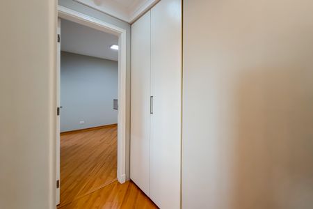 Apartamento para alugar com 125m², 3 quartos e 2 vagas Apartamento para alugar com 125m², 3 quartos e 2 vagasCorredor - Armários