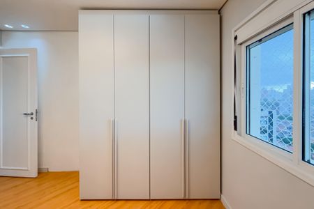 Apartamento para alugar com 125m², 3 quartos e 2 vagas Apartamento para alugar com 125m², 3 quartos e 2 vagasQuarto 2 - Armários