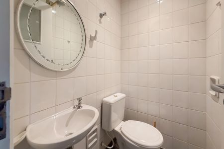 Apartamento para alugar com 125m², 3 quartos e 2 vagas Apartamento para alugar com 125m², 3 quartos e 2 vagasBanheiro de serviço