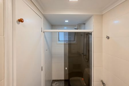 Apartamento para alugar com 125m², 3 quartos e 2 vagas Apartamento para alugar com 125m², 3 quartos e 2 vagasBanheiro da Suíte