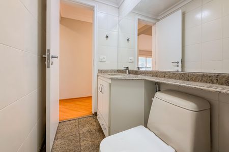 Apartamento para alugar com 125m², 3 quartos e 2 vagas Apartamento para alugar com 125m², 3 quartos e 2 vagasBanheiro Social