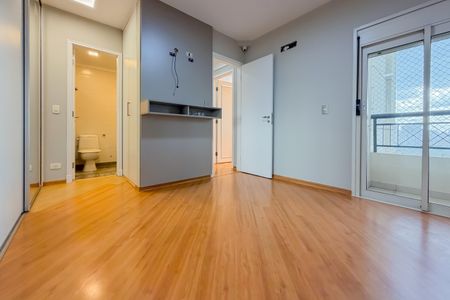 Apartamento para alugar com 125m², 3 quartos e 2 vagas Apartamento para alugar com 125m², 3 quartos e 2 vagasSuíte