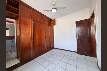 Apartamento para alugar com 100m², 3 quartos e sem vaga Apartamento para alugar com 100m², 3 quartos e sem vagaSuíte