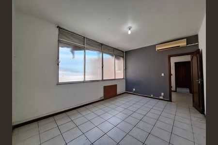 Apartamento para alugar com 100m², 3 quartos e sem vaga Apartamento para alugar com 100m², 3 quartos e sem vagaQuarto