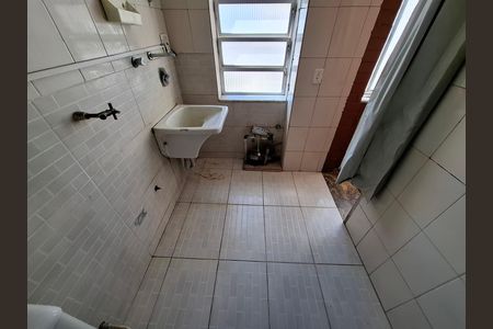 Apartamento para alugar com 100m², 3 quartos e sem vaga Apartamento para alugar com 100m², 3 quartos e sem vagaÁrea de serviço
