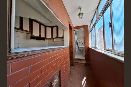 Apartamento para alugar com 100m², 3 quartos e sem vaga Apartamento para alugar com 100m², 3 quartos e sem vagaCozinha