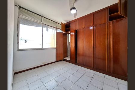 Apartamento para alugar com 100m², 3 quartos e sem vaga Apartamento para alugar com 100m², 3 quartos e sem vagaSuíte