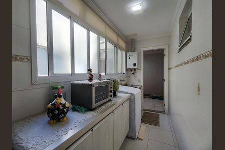 Apartamento à venda com 180m², 3 quartos e 4 vagas Apartamento à venda com 180m², 3 quartos e 4 vagasCozinha/Área de Serviço