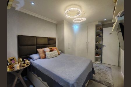 Apartamento à venda com 180m², 3 quartos e 4 vagas Apartamento à venda com 180m², 3 quartos e 4 vagasSuíte 2