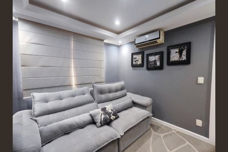 Apartamento à venda com 180m², 3 quartos e 4 vagas Apartamento à venda com 180m², 3 quartos e 4 vagasQuarto