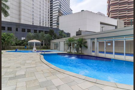 Apartamento à venda com 112m², 2 quartos e 2 vagasÁrea Comum - Piscina