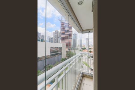 Apartamento à venda com 112m², 2 quartos e 2 vagasVaranda das Suítes 1 e 2