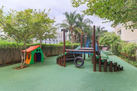 Apartamento à venda com 112m², 2 quartos e 2 vagasÁrea Comum - Playground