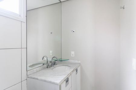 Apartamento à venda com 112m², 2 quartos e 2 vagasBanheiro da Suíte 2