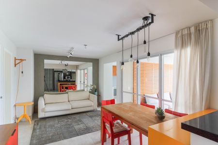 Apartamento à venda com 112m², 2 quartos e 2 vagasSala 1