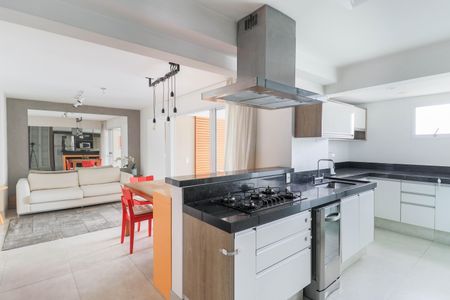 Apartamento à venda com 112m², 2 quartos e 2 vagasCozinha