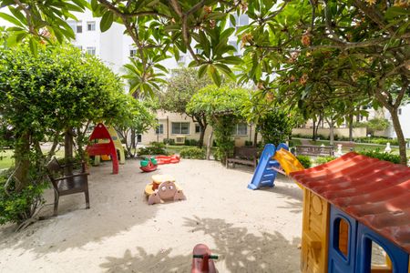 Apartamento para alugar com 50m², 2 quartos e 1 vagaÁrea comum - Playground