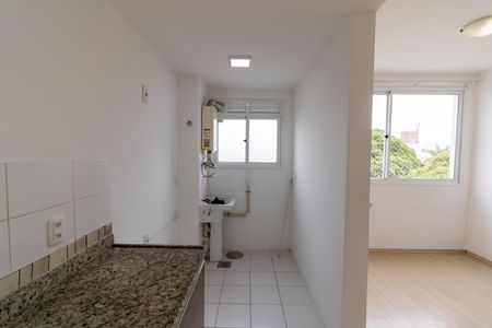 Cozinha de apartamento para alugar com 2 quartos, 50m² em Cristal, Porto Alegre