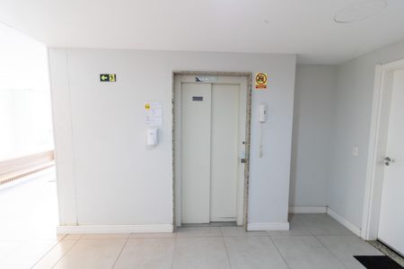 Apartamento para alugar com 50m², 2 quartos e 1 vagaHall de entrada