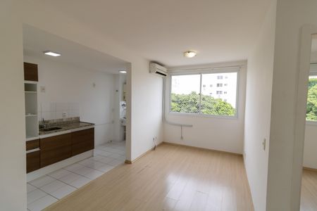 Sala de apartamento para alugar com 2 quartos, 50m² em Cristal, Porto Alegre