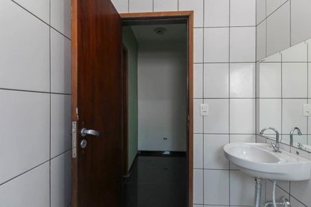 Casa para alugar com 70m², 2 quartos e 1 vaga
