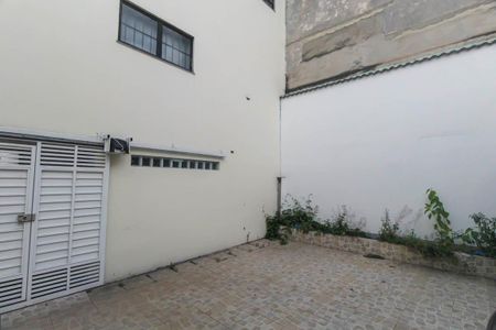 Casa para alugar com 70m², 2 quartos e 1 vaga