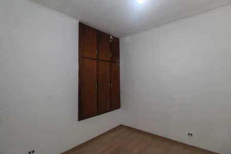 Casa para alugar com 70m², 2 quartos e 1 vaga