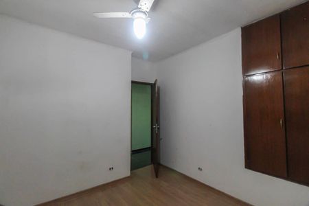 Casa para alugar com 70m², 2 quartos e 1 vaga