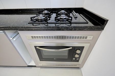 Apartamento para alugar com 77m², 2 quartos e 1 vagaDetalhe da cozinha