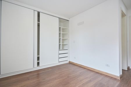 Apartamento para alugar com 77m², 2 quartos e 1 vagaSuíte 1