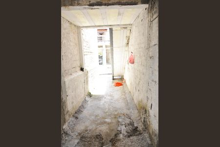 Casa para alugar com 42m², 2 quartos e 1 vagaQuintal