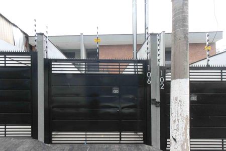 Casa para alugar com 92m², 3 quartos e 2 vagas