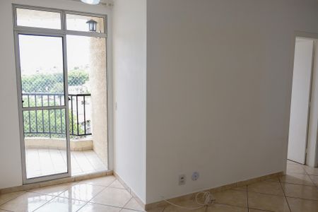 sala de apartamento para alugar com 2 quartos, 41m² em Cidade das Flores, Osasco