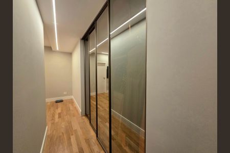 Apartamento à venda com 161m², 3 quartos e 4 vagas Apartamento à venda com 161m², 3 quartos e 4 vagasSuíte 3