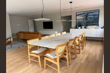 Apartamento à venda com 3 quartos, 161m² em Vila Nova Conceição, São Paulo