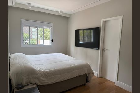 Apartamento à venda com 3 quartos, 161m² em Vila Nova Conceição, São Paulo